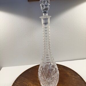 Elegant Crystal Decanter